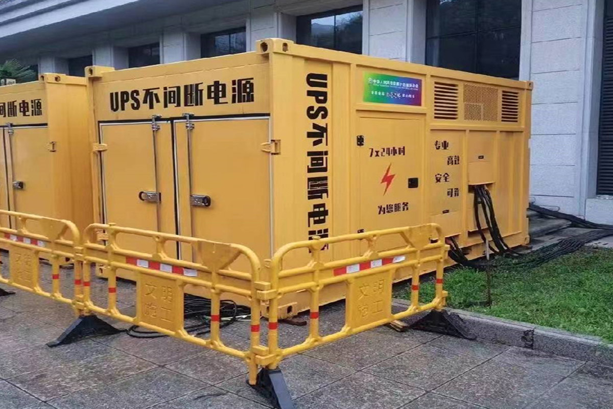 丹徒发电机租赁施工现场